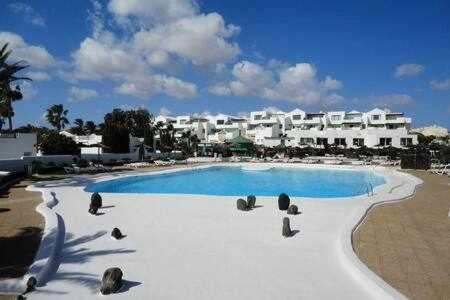 Bonito Apartamento Reformado En Las Coronas Costa Teguise Esterno foto
