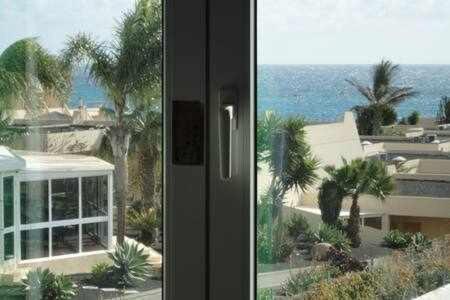 Bonito Apartamento Reformado En Las Coronas Costa Teguise Esterno foto